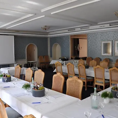 Kaiserhof Отель